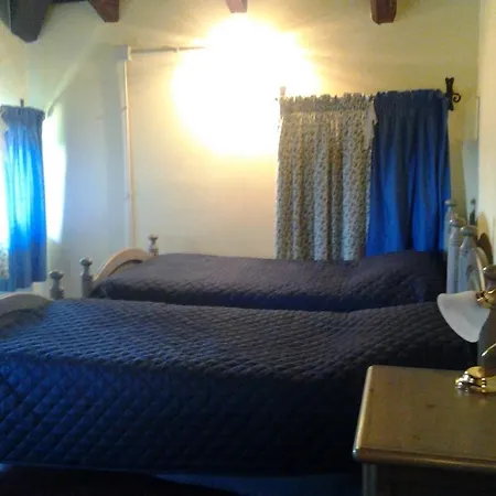 Casa Delle Rose Winery *